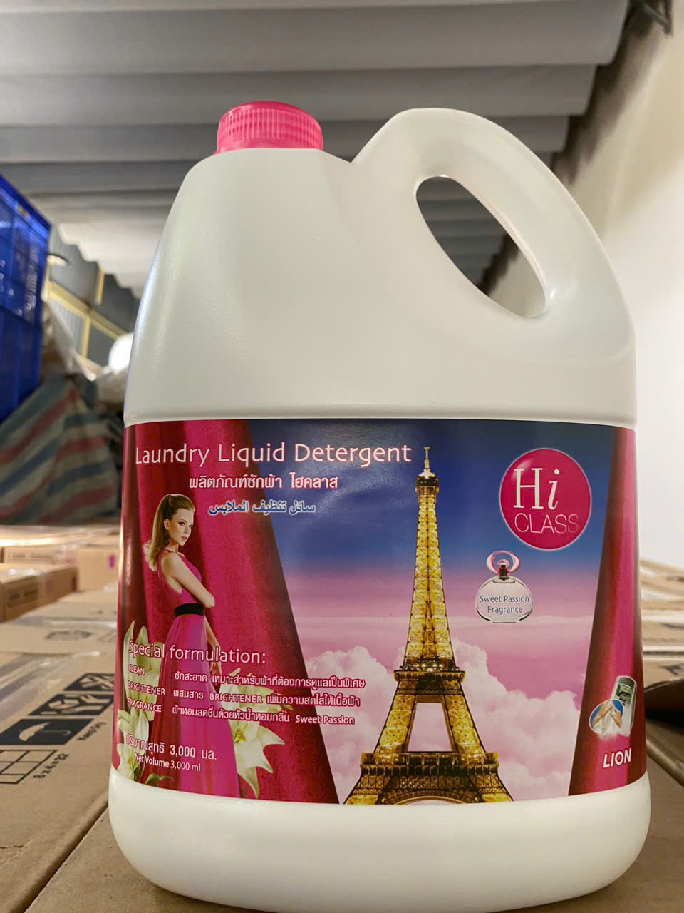 nước giặt HICLASS can hồng thùng 4 can