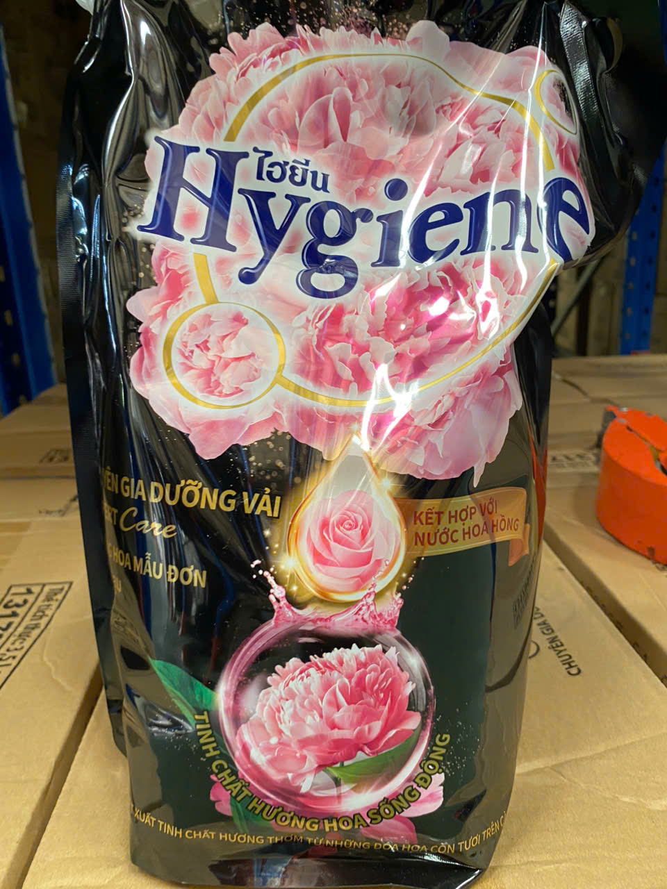 nước xả  HYGIEN túi 3500ml màu đen ( thùng 4 túi )